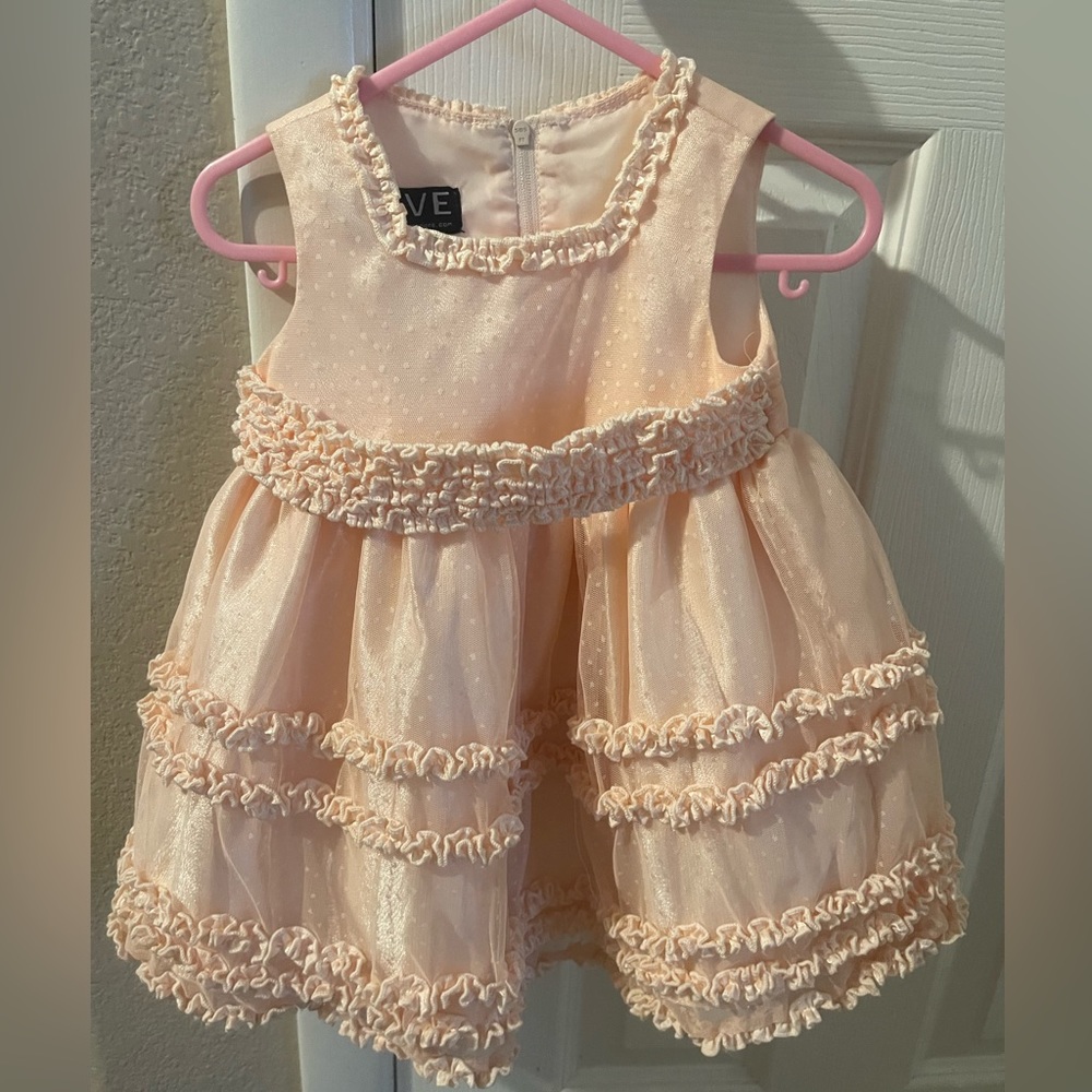 Beautiful, light pink little girls formal dress